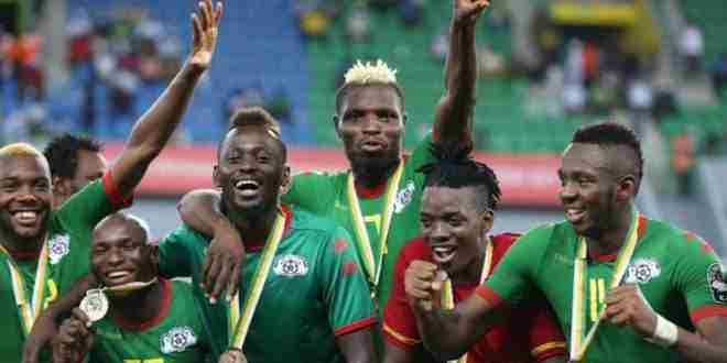 Il Burkina Faso chiude al terzo posto l'edizione della Coppa d'Africa 2017. (foto: Mirror)