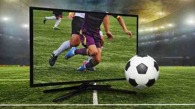 Finden Sie heraus, wo Sie Fußballspiele live im Fernsehen und im Streaming verfolgen können
