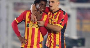 Il Lecce batte il Verona nell'anticipo del turno infrasettimanale di Serie A